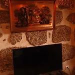 Rustic Retreat-country House Tondela