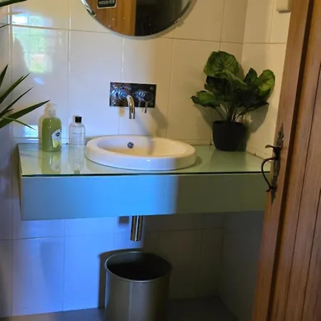 Landsted Rustic Retreat-country House