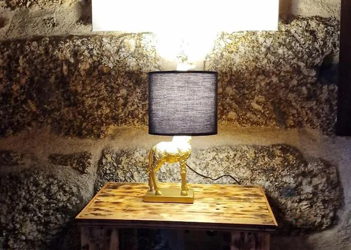 Rustic Retreat-country House * Tondela