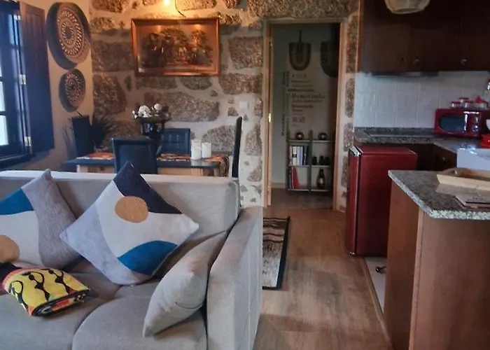 Rustic Retreat-country House Séjour à la campagne Tondela