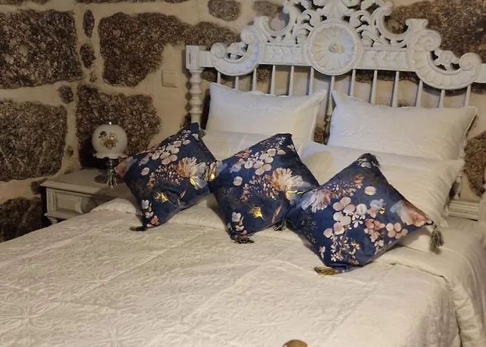 Rustic Retreat-country House טונדלה