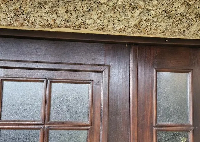 Rustic Retreat-country House בית כפרי טונדלה