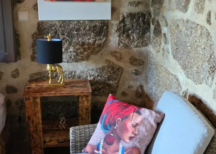 Rustic Retreat-country House בית כפרי